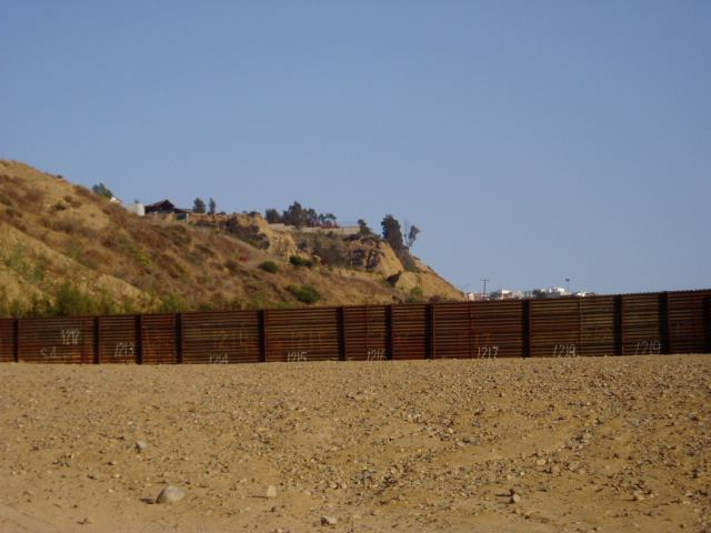 边境墙