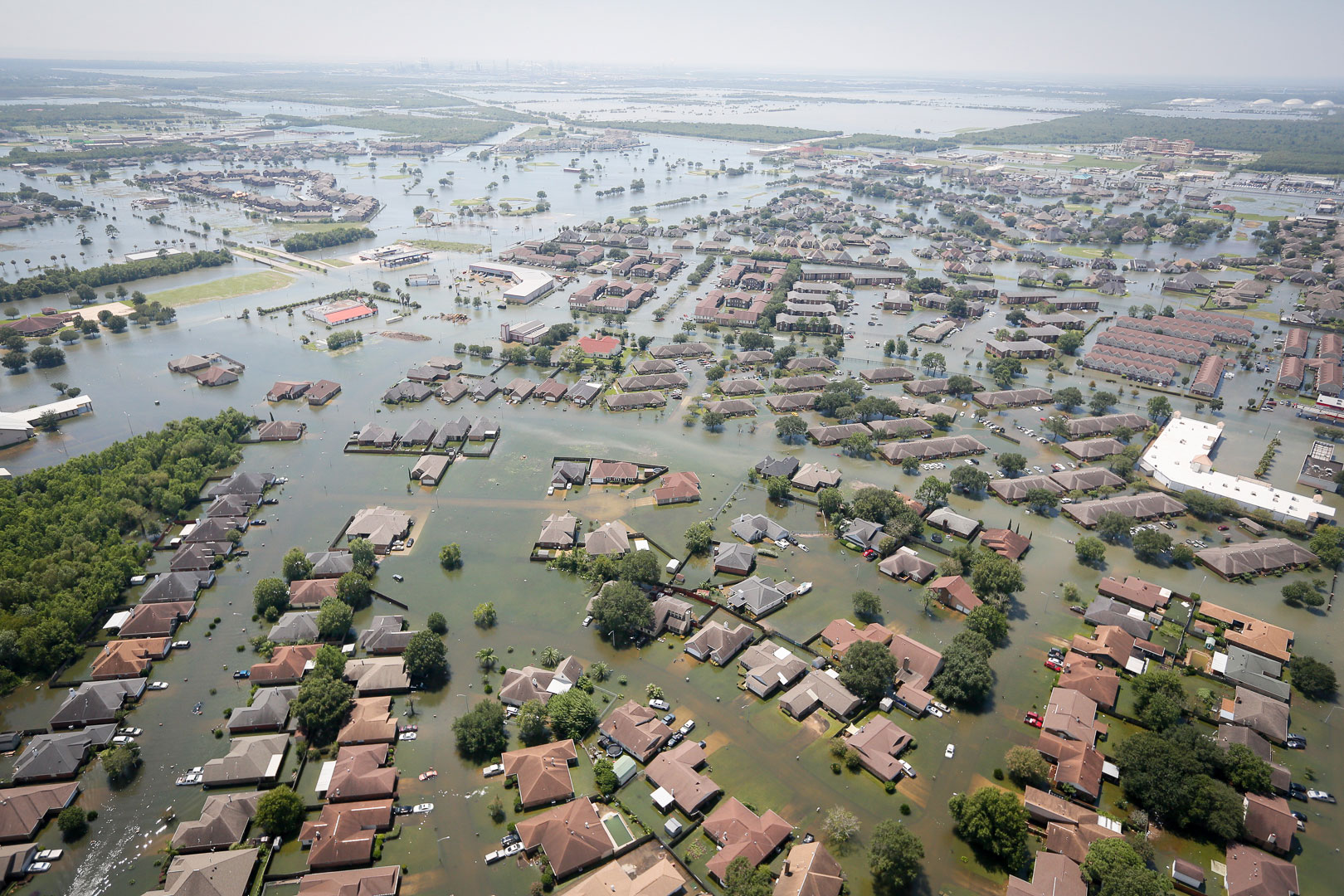 哈维飓风期间休斯顿地区洪水的航拍照片