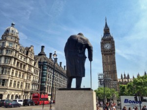 伦敦议会广场上的温斯顿·丘吉尔雕像