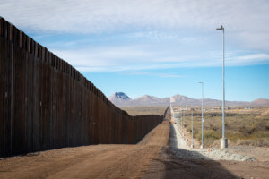 亚利桑那州的一段边境墙