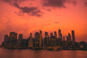 曼哈顿天际线;在一封新的信件中，建筑游说团要求人们承诺建设一个更强大的纽约