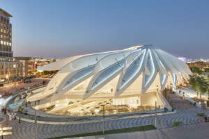 2020年迪拜世博会的翅片屋顶结构展馆